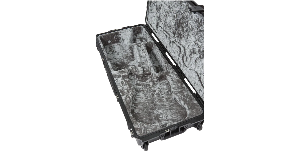 iSeries Waterproof Jaguar® / Jazzmaster® Guitar Flight Case - Image 15